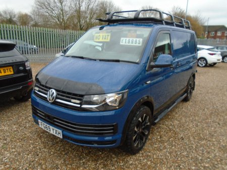 VOLKSWAGEN TRANSPORTER 2.0 TDI T32 Startline 4Motion SWB Euro 6 (s/s) 5dr